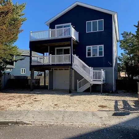 5 Bedroom Ship Bottom- Bayside Short Walk To Beach,